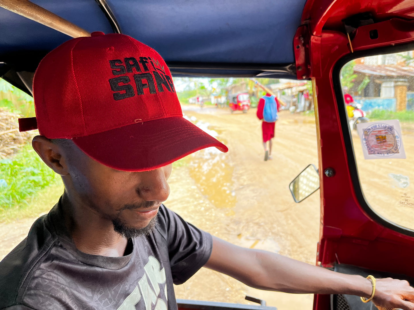 Safi Sana Signature Cap
